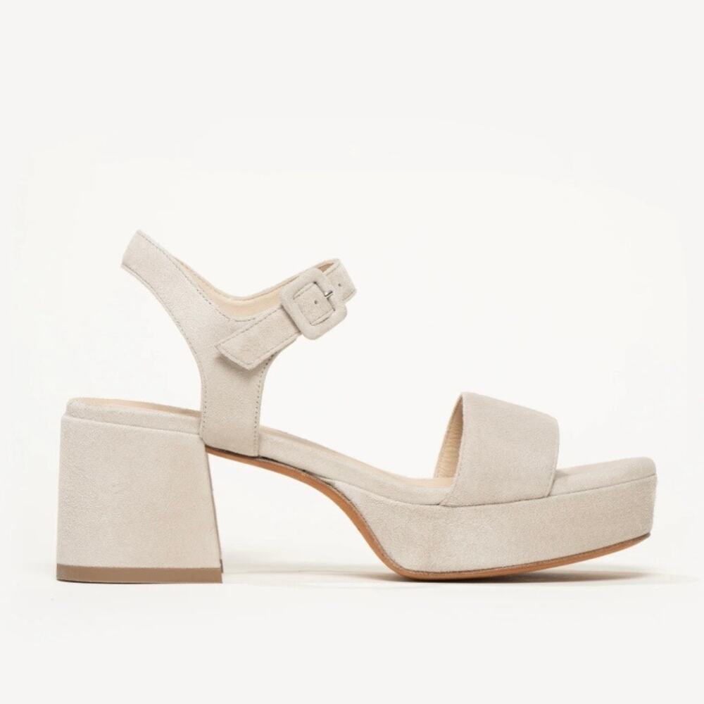 M.Gemi NEW The Lizza Nuova Italian Suede Platform Sandals Size 38 7.5 Sandstone